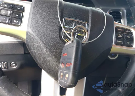 2013 Dodge Charger R/T Max z USA, uszkodzony, nr VIN 2C3CDXDT6DH564188